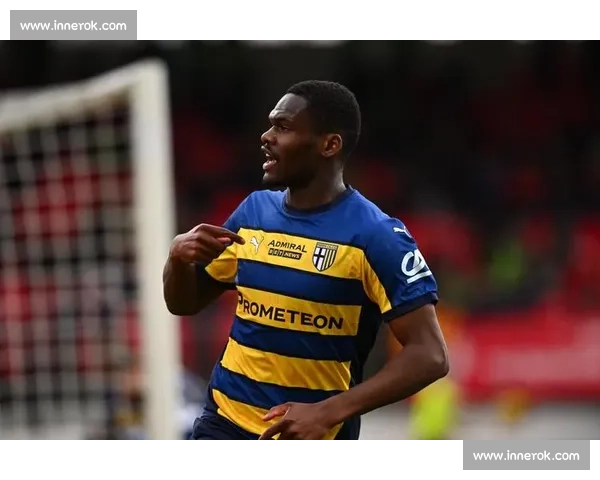 斯基拉：米兰双雄争夺 18 岁新星莱昂尼，热刺马赛加入战团